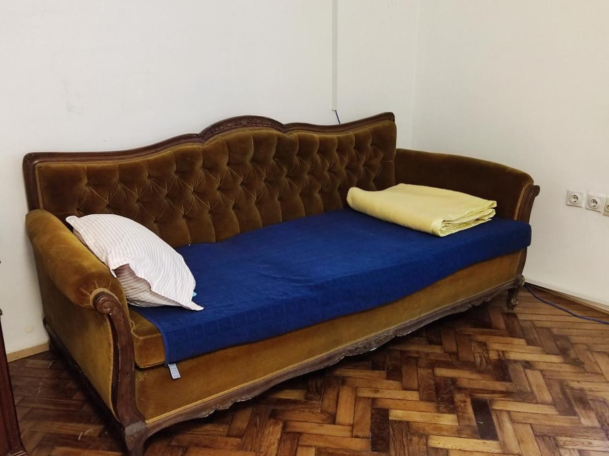 Vintage Apartment In The Center Of Novi Sad Exterior foto